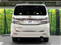 2013 Toyota Vellfire