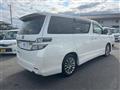 2013 Toyota Vellfire