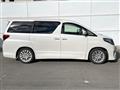 2014 Toyota Alphard