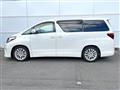 2014 Toyota Alphard