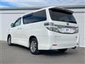 2013 Toyota Vellfire