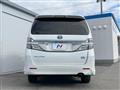 2013 Toyota Vellfire