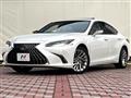 2022 Lexus ES