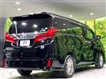 2019 Toyota Alphard Hybrid