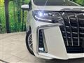 2019 Toyota Alphard Hybrid