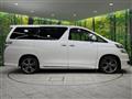 2011 Toyota Vellfire