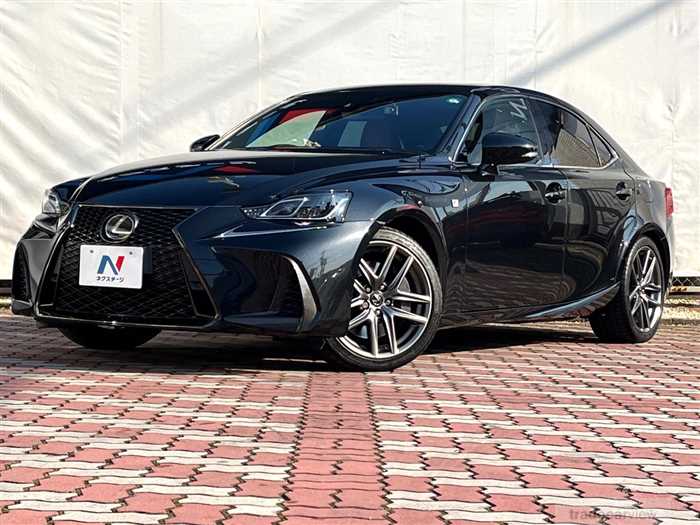 2017 Lexus IS