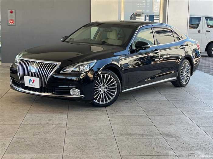 2014 Toyota Crown Majesta