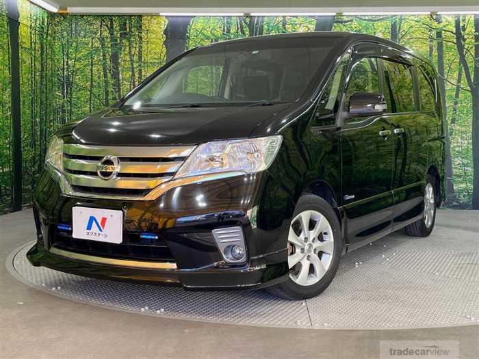 2013 Nissan Serena