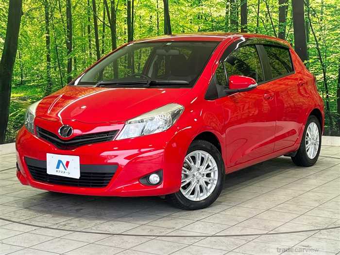 2013 Toyota Vitz