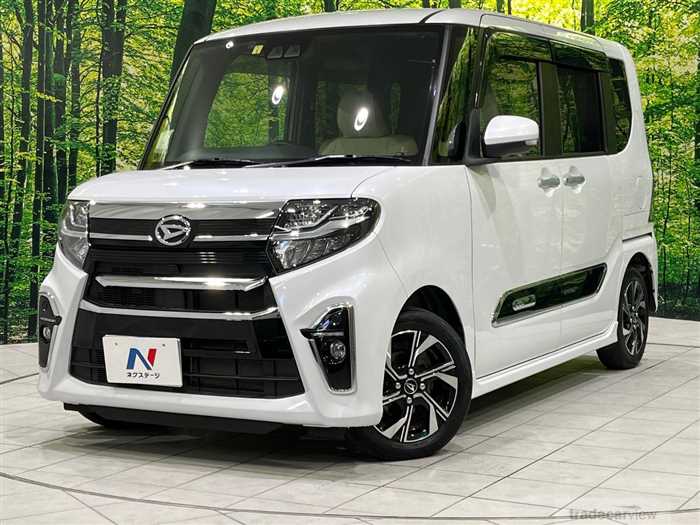 2022 Daihatsu Tanto