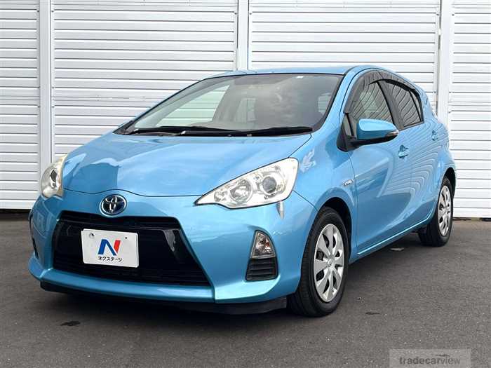 2012 Toyota AQUA