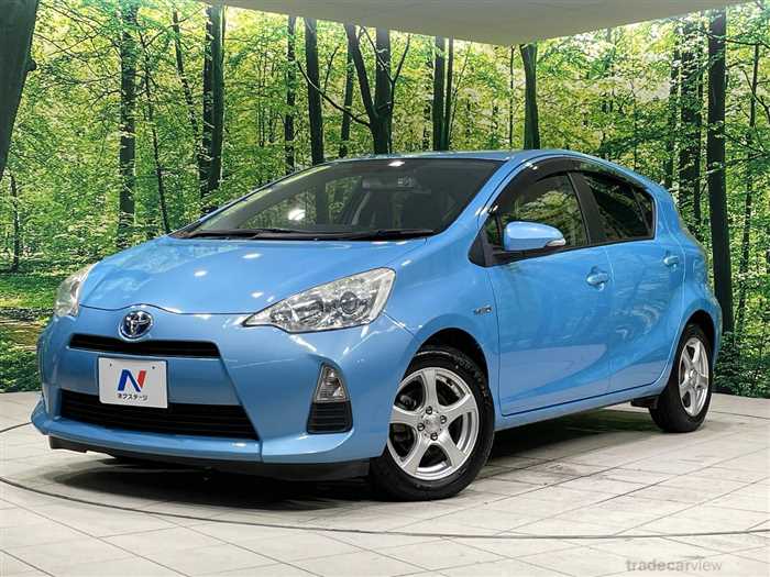 2012 Toyota AQUA