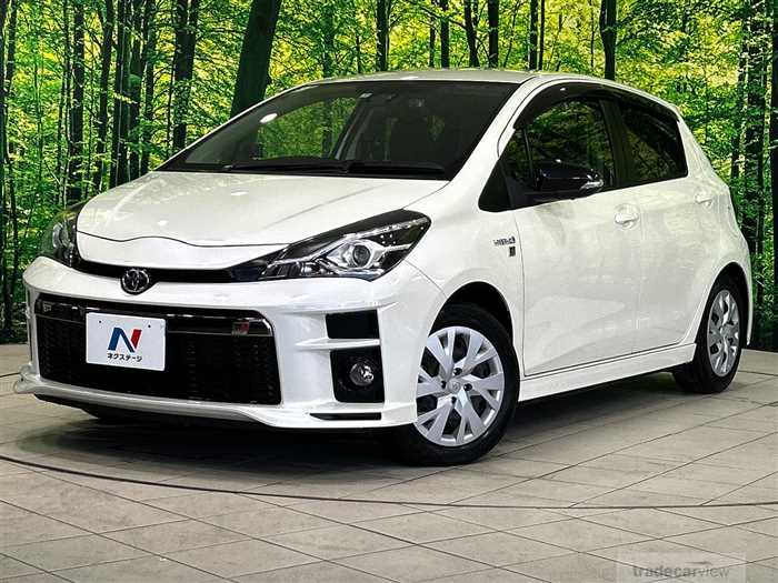 2017 Toyota Vitz