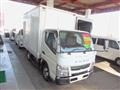 2014 Mitsubishi Canter