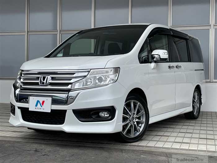 2013 Honda Step WGN