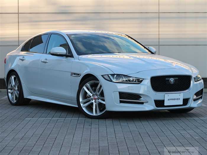 2019 Jaguar XE