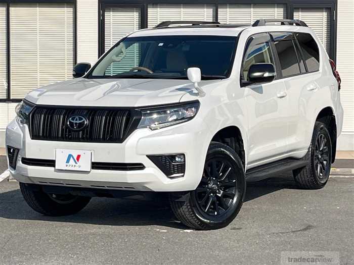 2023 Toyota Land Cruiser Prado