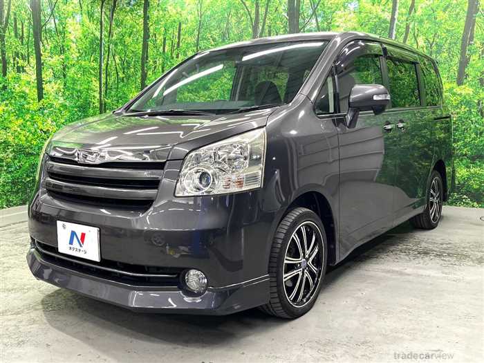 2009 Toyota Noah