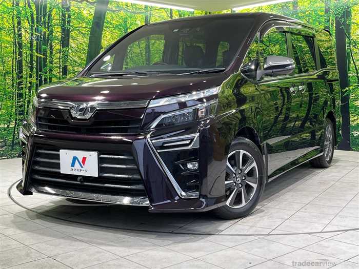 2017 Toyota Voxy