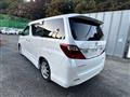 2011 Toyota Alphard G