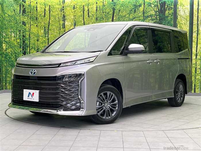 2023 Toyota Voxy