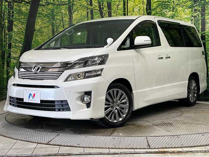 2013 Toyota Vellfire