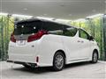 2018 Toyota Alphard Hybrid