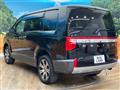 2019 Mitsubishi Delica D5