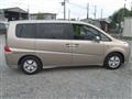 2005 Honda Step WGN