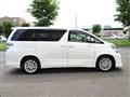 2012 Toyota Vellfire