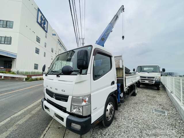 2012 Mitsubishi Canter