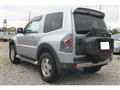 2007 Mitsubishi Pajero