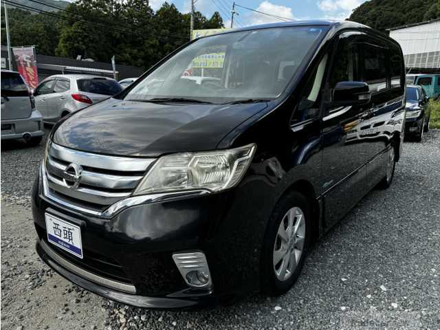 2013 Nissan Serena