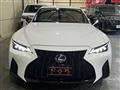 2021 Lexus IS