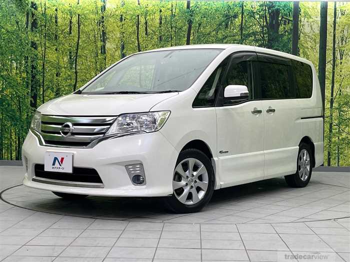 2013 Nissan Serena