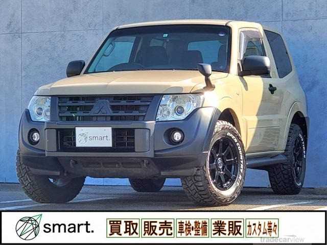 2012 Mitsubishi Pajero