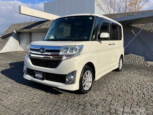 2014 Daihatsu Tanto