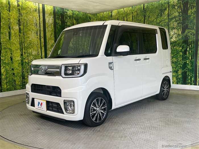 2016 Daihatsu WAKE