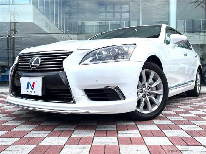 2013 Lexus LS