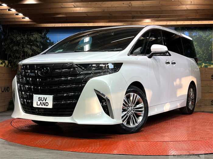 2023 Toyota Alphard