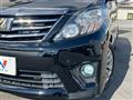 2014 Toyota Alphard