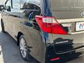 2014 Toyota Alphard