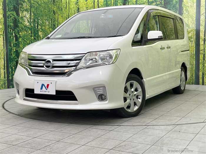 2011 Nissan Serena