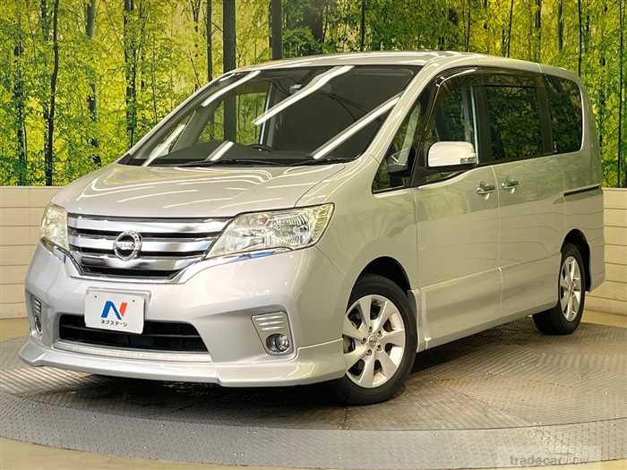 2011 Nissan Serena