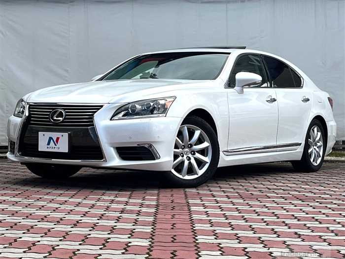 2013 Lexus LS