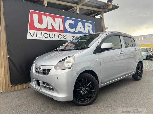 2013 Daihatsu Mira