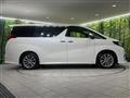 2017 Toyota Alphard