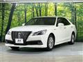 2013 Toyota Crown Hybrid