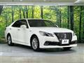 2013 Toyota Crown Hybrid